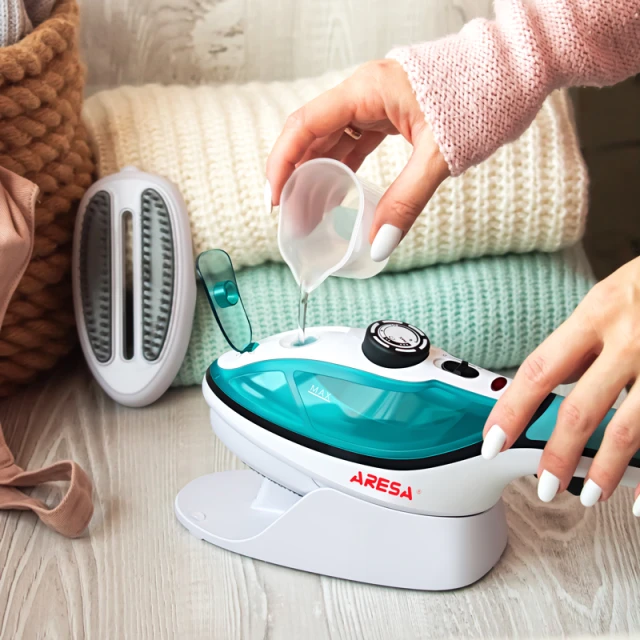 Garment steamer AR-2304