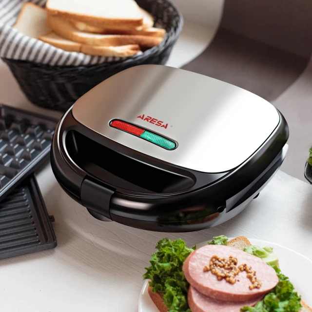 Aparat pentru sandwich AR-1206