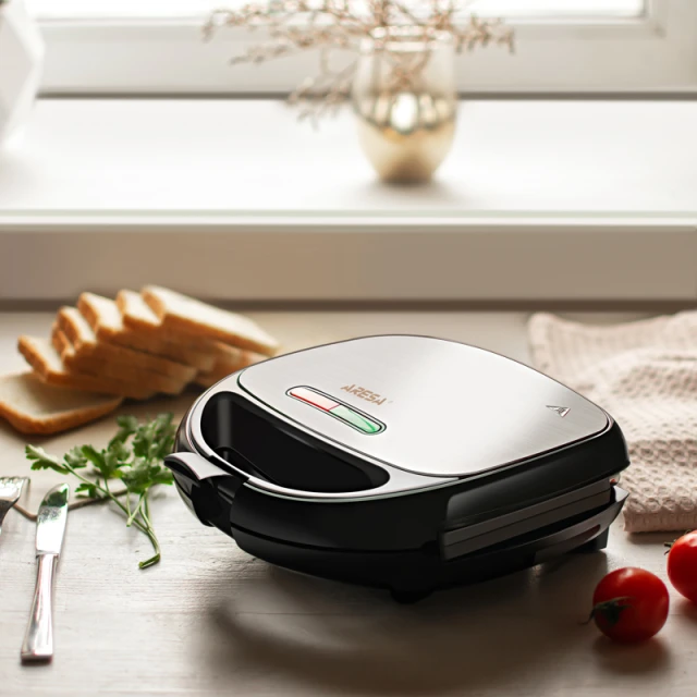 Aparat pentru sandwich AR-1206